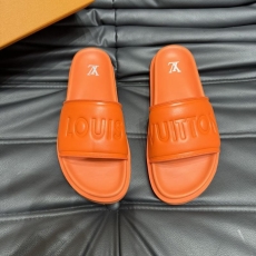 Louis Vuitton Slippers